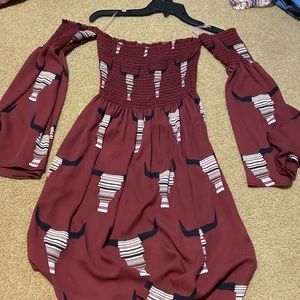 Fantastic Fawn Off the shoulder dress